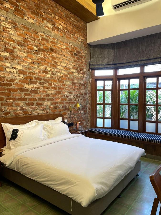 Abode Bombay Hotel Bagian luar foto