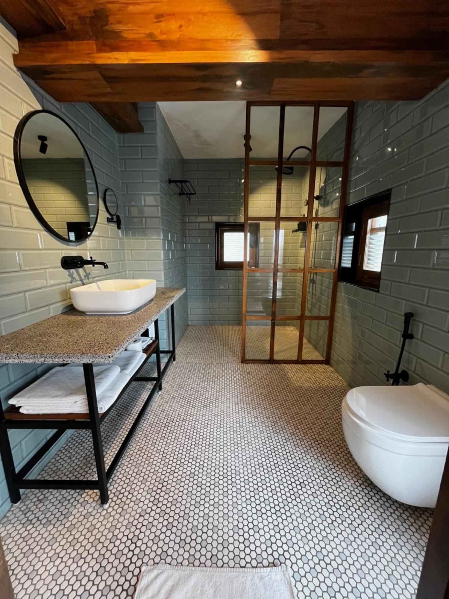 Abode Bombay Hotel Bagian luar foto