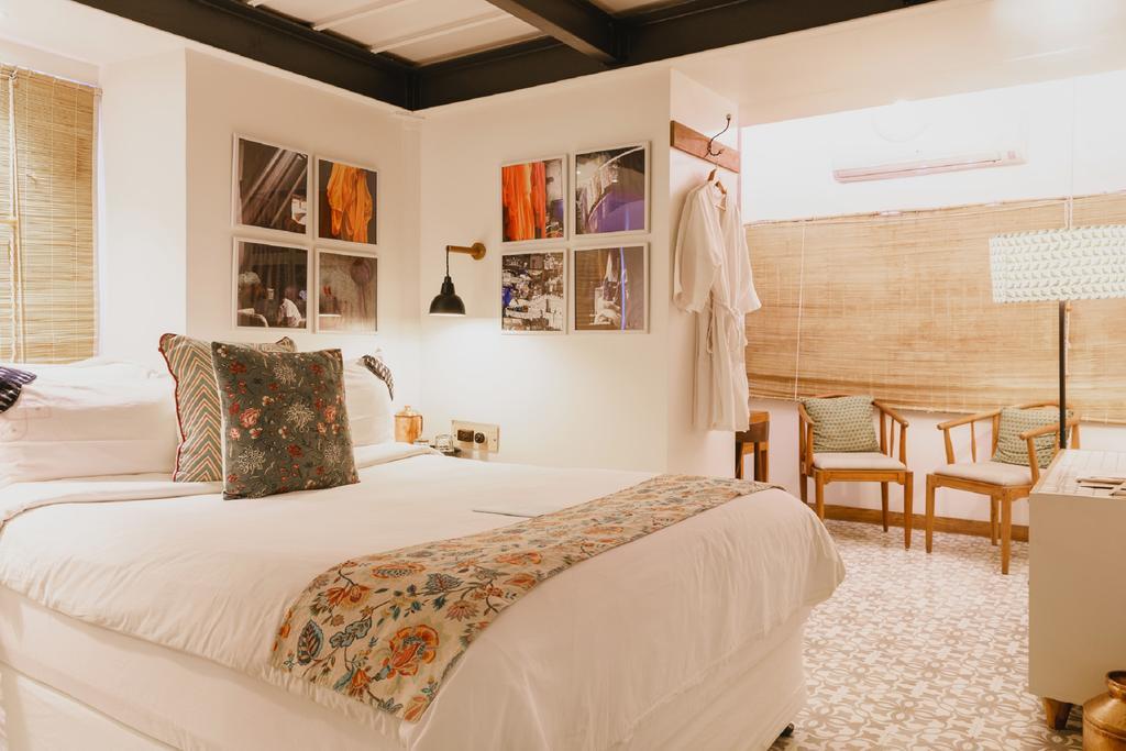 Abode Bombay Hotel Bagian luar foto